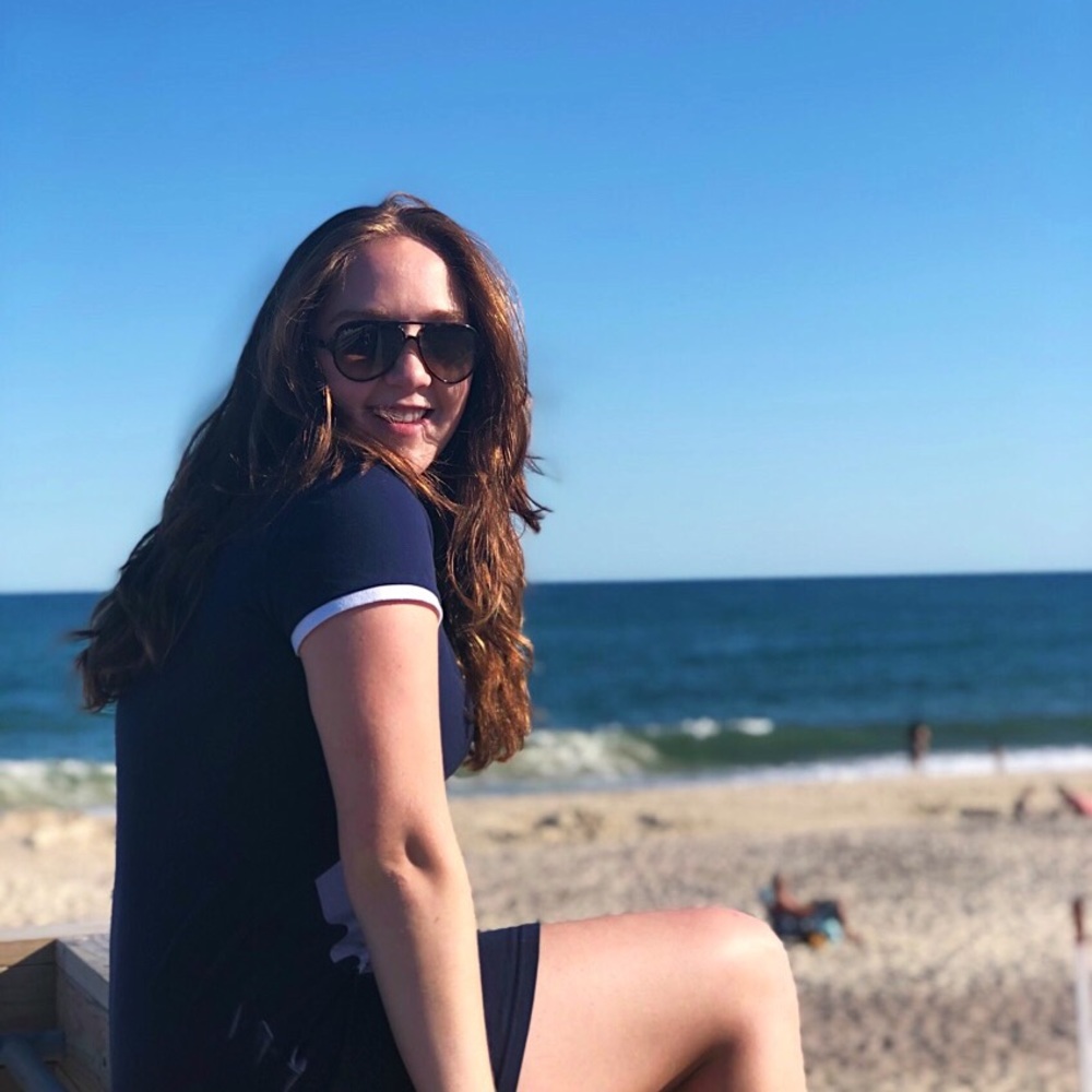 Meet your Posher, Danielle